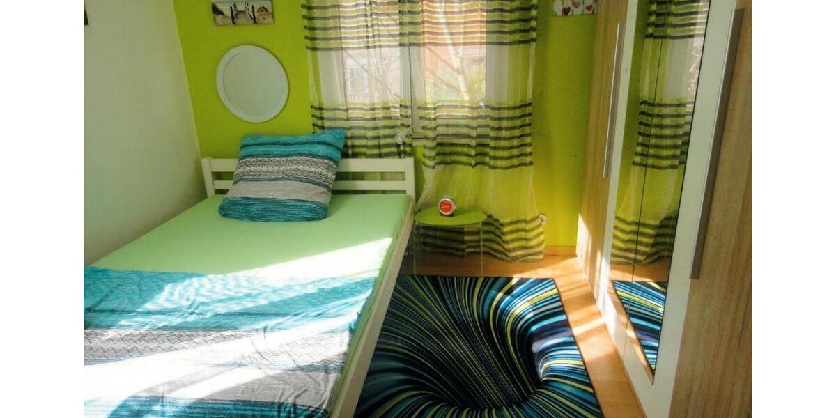 Wohnen auf Zeit Villingen-Schwenningen Schwenningen - 1 Zimmer, 14 m&sup2;, 350&euro; | Angebot:26434346
