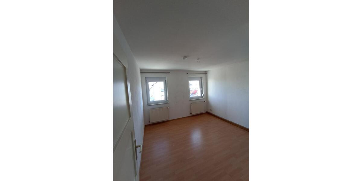 Etagenwohnung Schramberg - 3 Zimmer, 64 m&sup2;, 675&euro; | Angebot:24769307