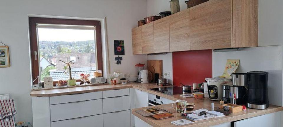 Schöne helle 4 Zi -Maisonette Wohnung mit Balkon und EBK (Spülmaschine) in Karlsruhe 4 zimmer
