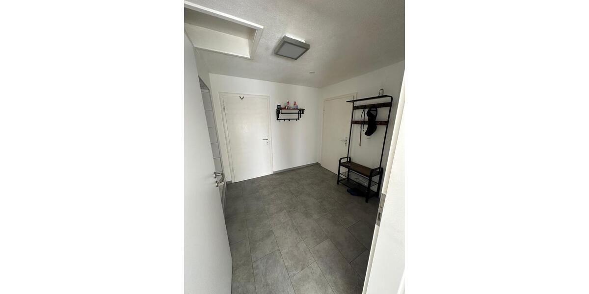 Dachgeschoßwohnung Stolzenau - 2 Zimmer, 35 m&sup2;, 390&euro; | Angebot:25853407