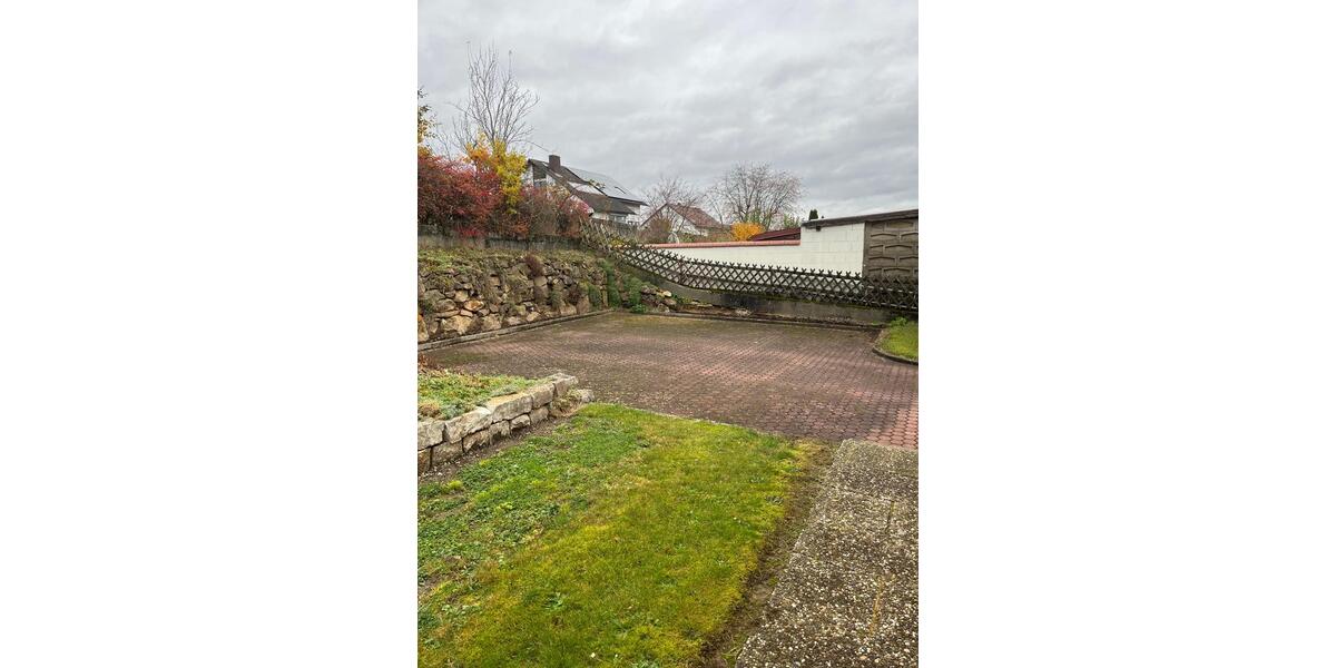 Dachgeschoßwohnung Neunburg vorm Wald - 4 Zimmer, 88 m&sup2;, 650&euro; | Angebot:24415537