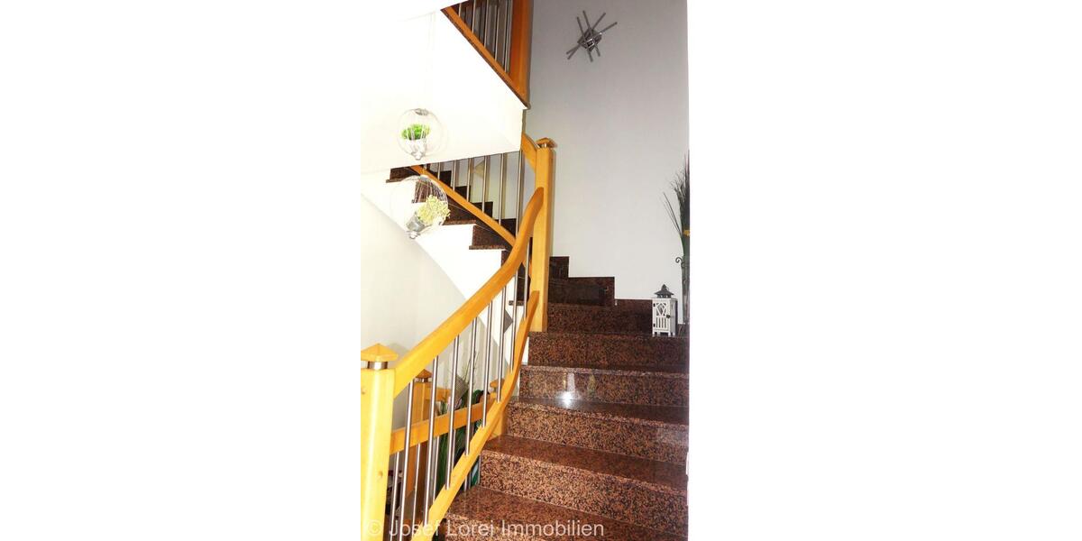 Dachgeschoßwohnung Hünfeld - 2 Zimmer, 65 m&sup2;, 485&euro; | Angebot:23299736
