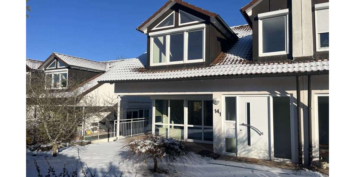 Haus zum Mieten in Böblingen 2.250 € 136.09 m² 4 zimmer