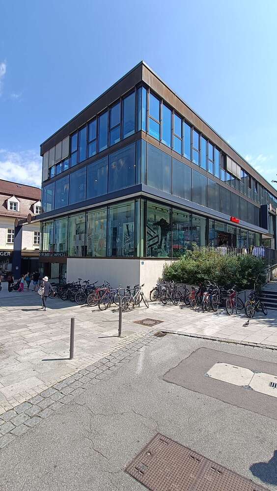Büro in Passau 2.070 € 172.1 m²