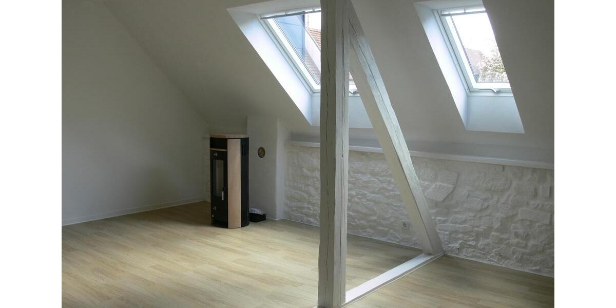 Dachgeschoßwohnung Sankt Wendel - 1 Zimmer, 84 m&sup2;, 670&euro; | Angebot:24879657