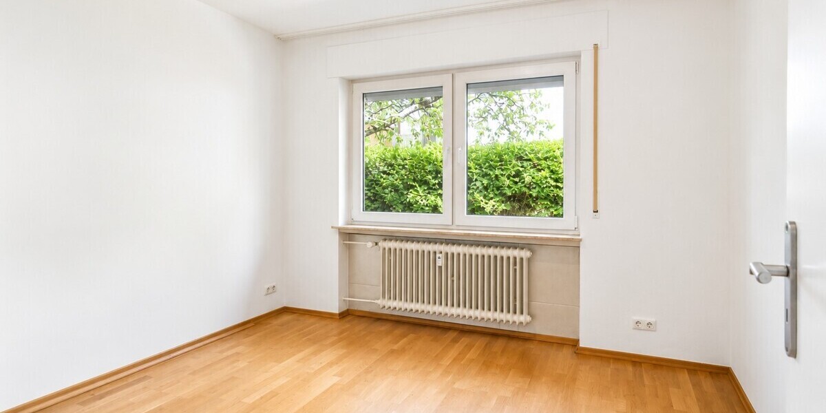 Großes Familienhaus am Sonnenhang mit Doppelgarage - Einfamilienhaus Eppstein-Vockenhausen Vockenhausen | Angebot:27120640