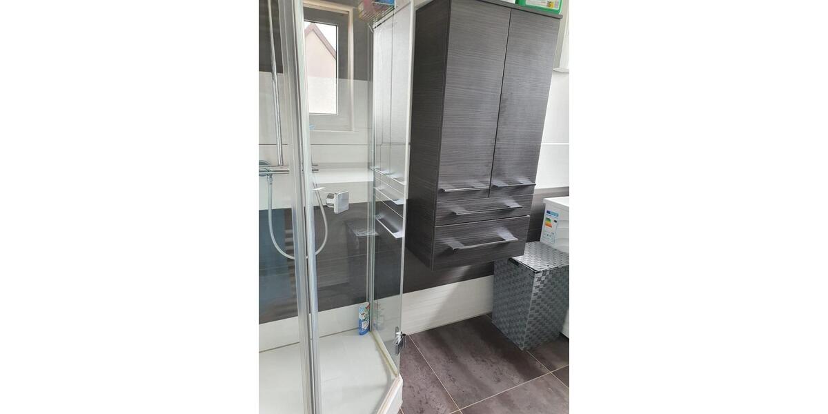 Modernisierte Wohnung mit vier Zimmern- Balkon - Garten 4 zimmer