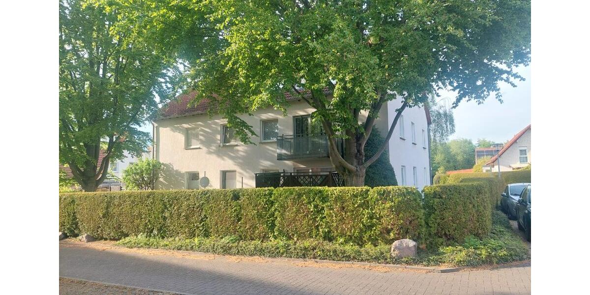 Etagenwohnung Lage - 3 Zimmer, 77 m&sup2;, 434&euro; | Angebot:26483925