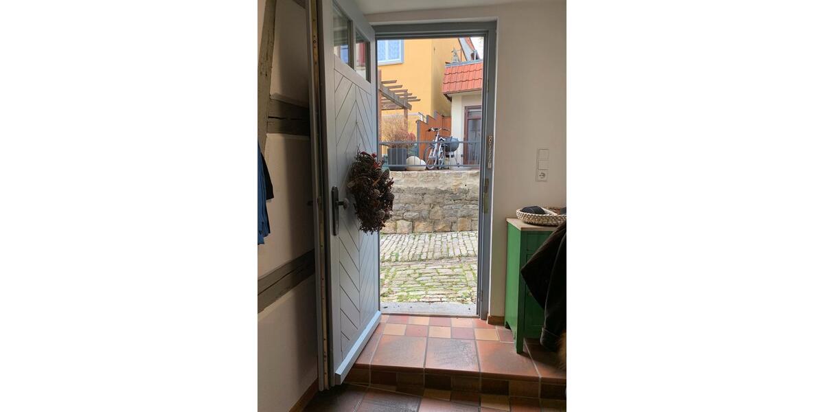Einfamilienhaus Albertshofen - 5 Zimmer, 142 m&sup2;, 1.450&euro; | Angebot:24666967