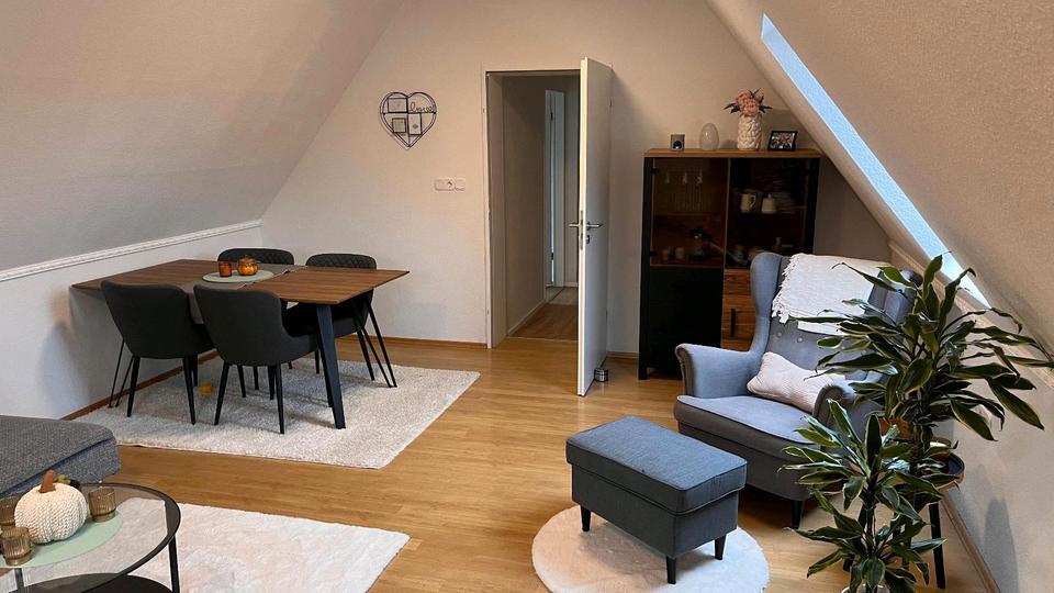 2-Zimmer Obergeschosswohnung in Loga zimmer