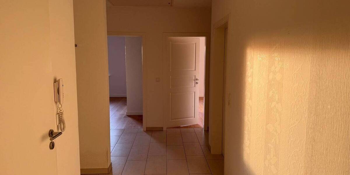 Etagenwohnung Langenhorn - 3 Zimmer, 76 m&sup2;, 840&euro; | Angebot:23978976