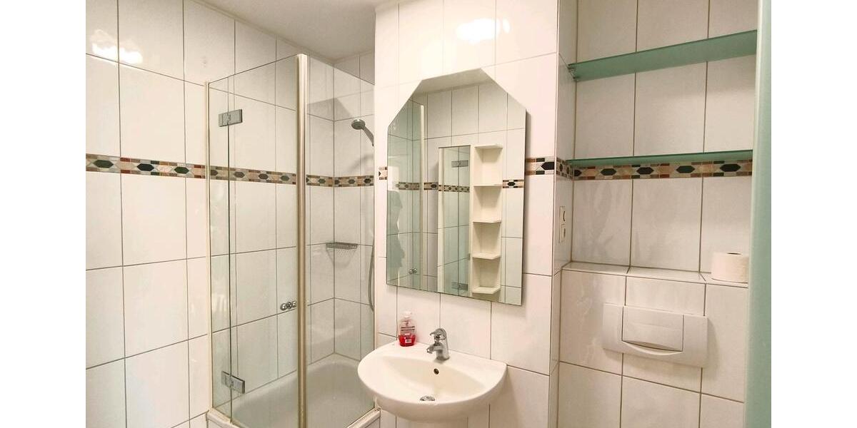 Wohnen auf Zeit Köln Rodenkirchen - 1 Zimmer, 38 m&sup2;, 1.250&euro; | Angebot:26154120