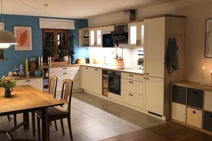 Wohnen auf Zeit Söchtenau - 16 Zimmer, 92 m&sup2;, 320&euro; | Angebot:25757478