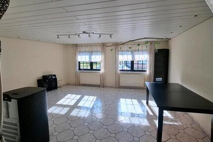 Wohnung Illingen - 4 Zimmer, 125 m&sup2;, 700&euro; | Angebot:25316661