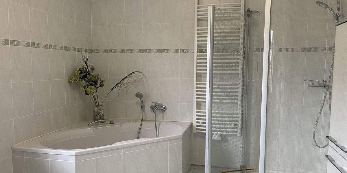 Moderner Bungalow mit Einbauküche, Kamin und Garage in Neuenkirchen 3 zimmer