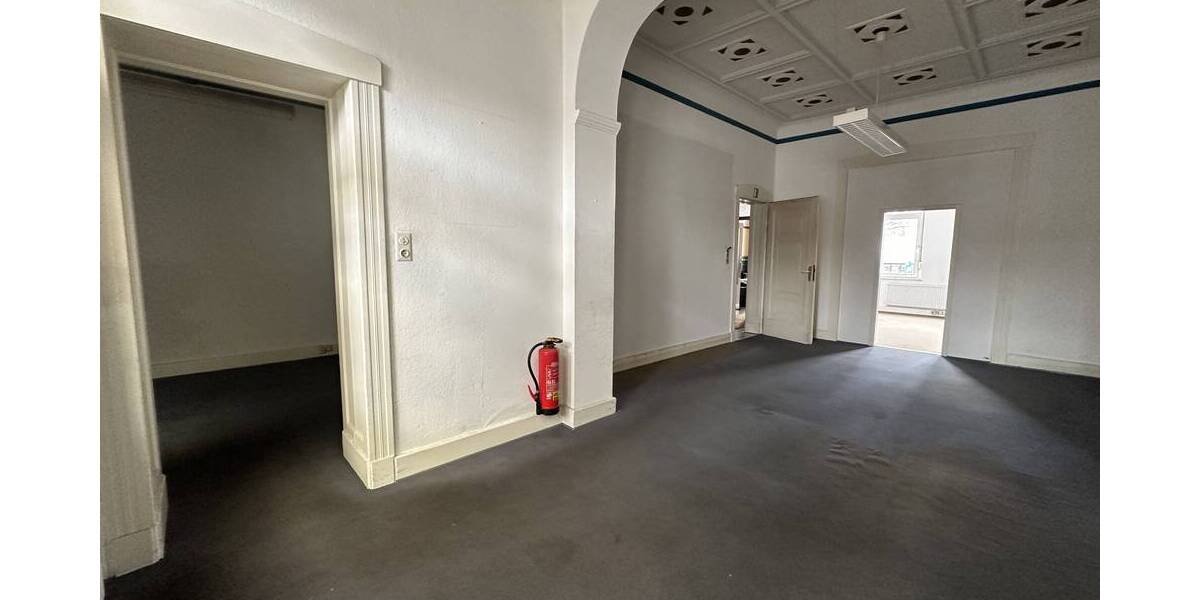 Gewerbeobjekt Düren Rölsdorf - 4 Zimmer, 80 m&sup2;, 550&euro; | Angebot:25692119