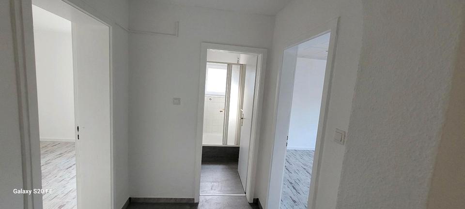 Erdgeschoßwohnung Bebra - 2 Zimmer, 60 m&sup2;, 700&euro; | Angebot:26522694