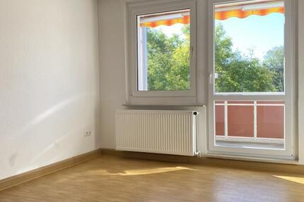 Charmante 1-Raumwohnung mit Balkon zu vermieten zimmer