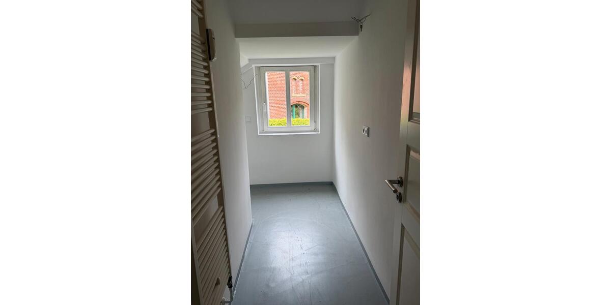 Hochparterre Neuruppin Alt Ruppin - 2 Zimmer, 91 m&sup2;, 997&euro; | Angebot:26481413