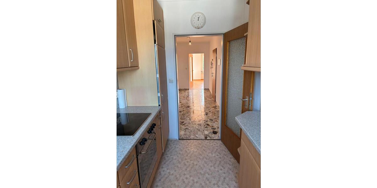 Etagenwohnung Cuxhaven - 3 Zimmer, 80 m&sup2;, 785&euro; | Angebot:26702142