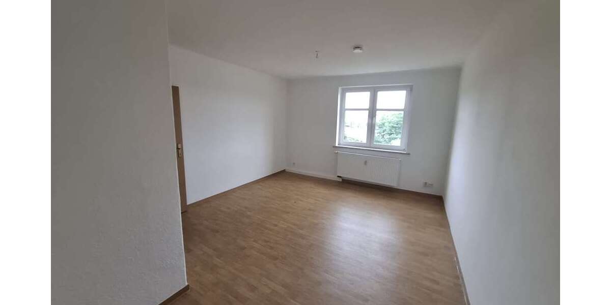 Etagenwohnung Naumburg - 1 Zimmer, 39 m&sup2;, 255&euro; | Angebot:26971772