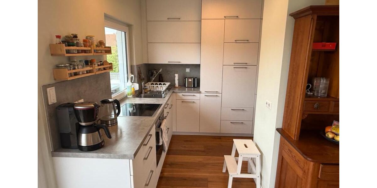 Wohnen auf Zeit Nürtingen - 6 Zimmer, 130 m&sup2;, 480&euro; | Angebot:26453322