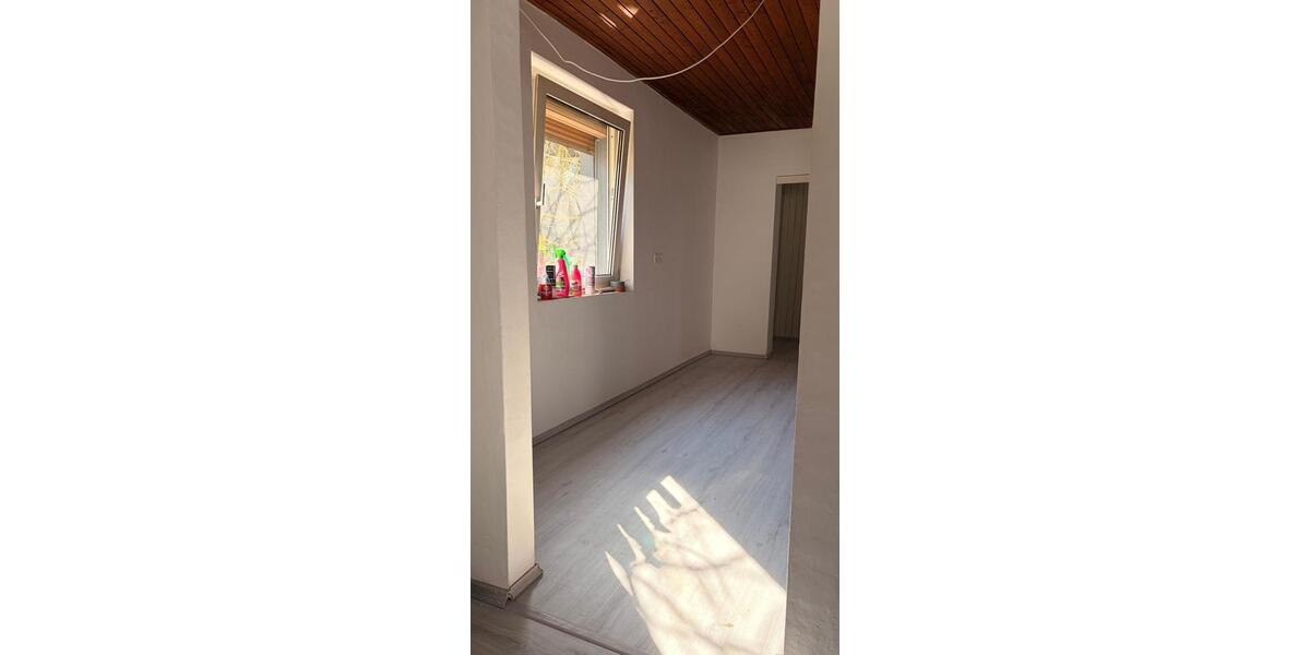 Hochparterre Queidersbach - 3 Zimmer, 93 m&sup2;, 1.000&euro; | Angebot:25975991