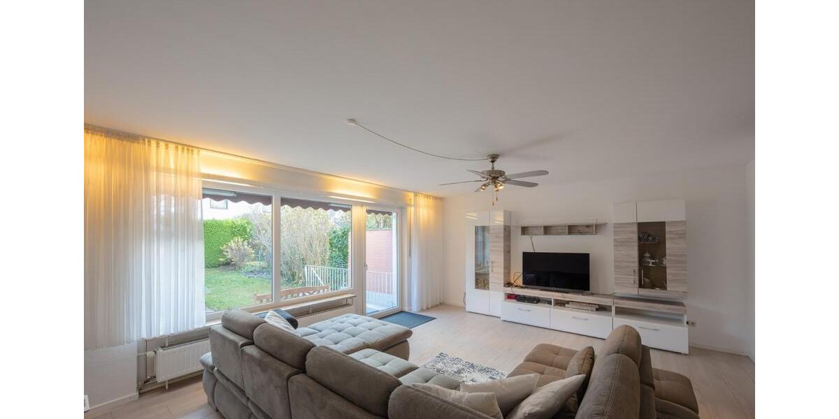 Gepflegtes Reihenhaus mit Garten, Dachstudio, Garage, Haunstetten 5 zimmer