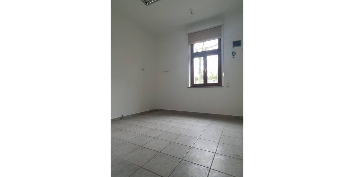 Gewerbeobjekt Eilenburg Eilenburg-Berg - 4 Zimmer, 650&euro; | Angebot:25691527