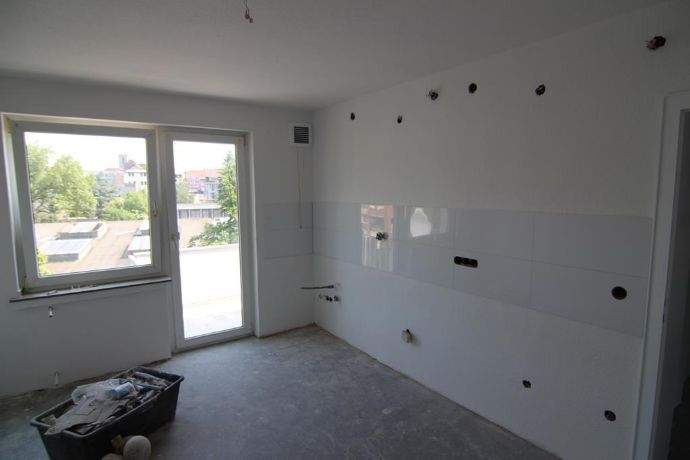SCHÖNE VIERZimmerwohnung IM HERZEN VON NEUSS