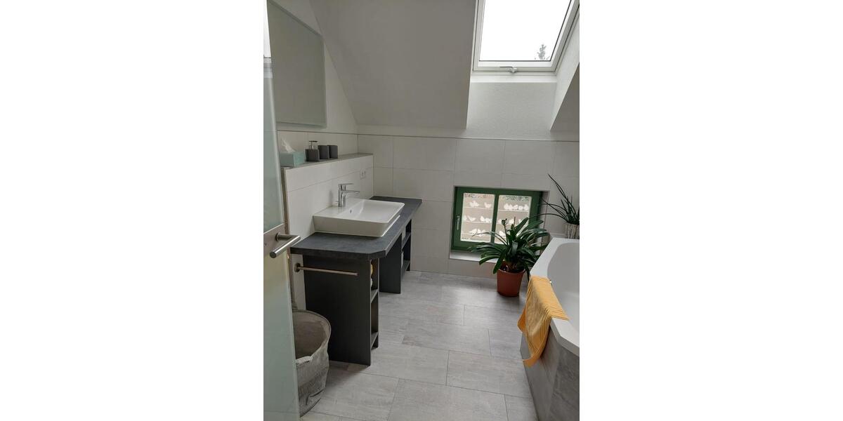 Wohnen auf Zeit Altenburg - 1.5 Zimmer, 35 m&sup2;, 820&euro; | Angebot:26677776