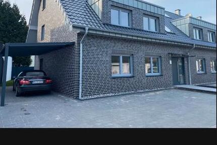 Wohnung Oer-Erkenschwick Erkenschwick - 5 Zimmer, 130 m&sup2;, 1.750&euro; | Angebot:25406216