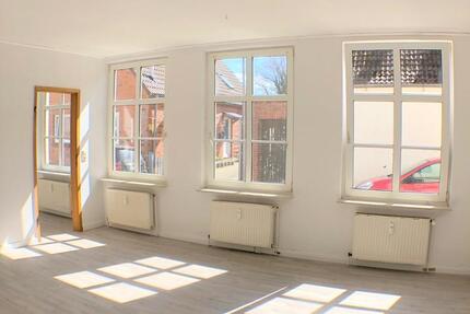 Wohnung Tönning - 2 Zimmer, 42 m&sup2;, 450&euro; | Angebot:25281155