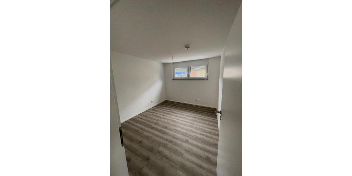 Dachgeschoßwohnung Boxberg - 3 Zimmer, 71 m&sup2;, 800&euro; | Angebot:26671221