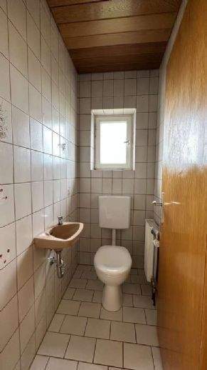 … AIGNER - Gelegenheit: EFH mit großem Grundstück für die ganze Familie ... 5 zimmer