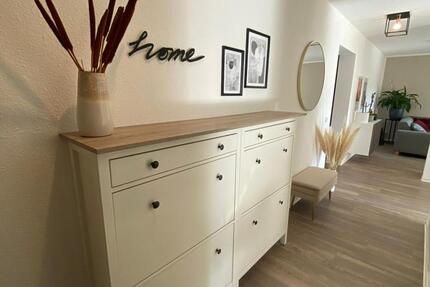 Schöne 3-Raum Wohnung Haustierfreundlich Dezember 2025 zimmer