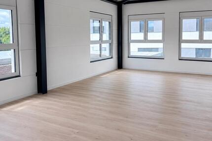 Wohnung Ketsch - 4 Zimmer, 135 m&sup2;, 2.025&euro; | Angebot:26604002