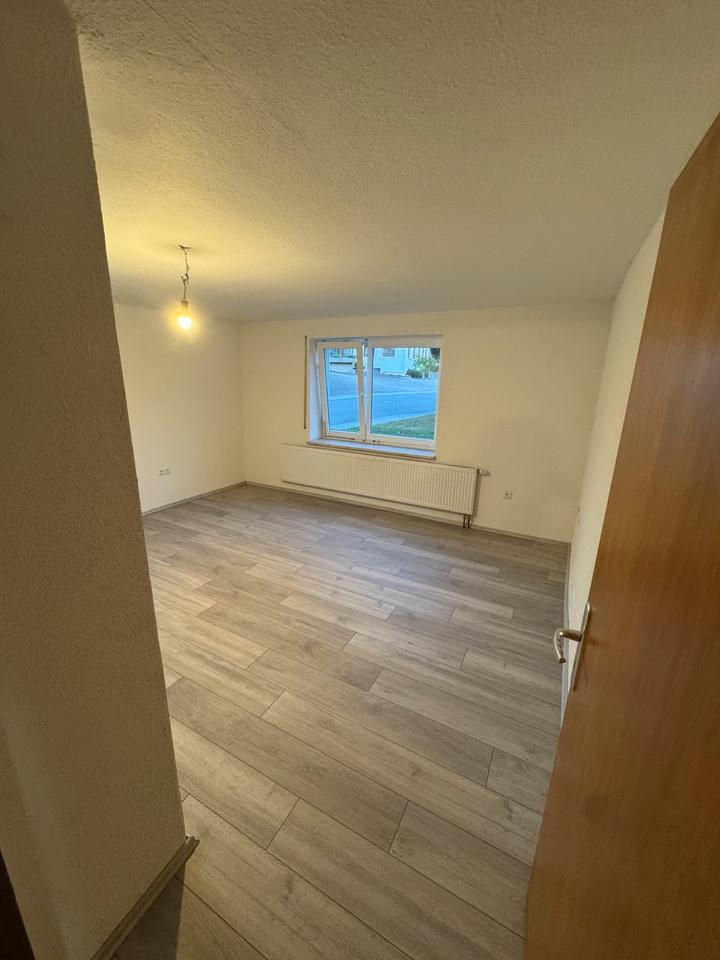 Helle 3-Zimmer Wohnung(80qm) Zentral in Stimpfach (Erdgeschoss)