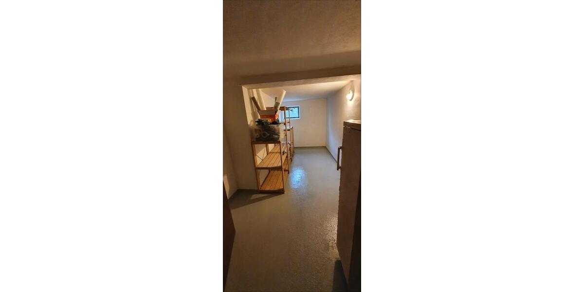 Etagenwohnung Hofheim am Taunus - 3 Zimmer, 89 m&sup2;, 1.200&euro; | Angebot:26484189