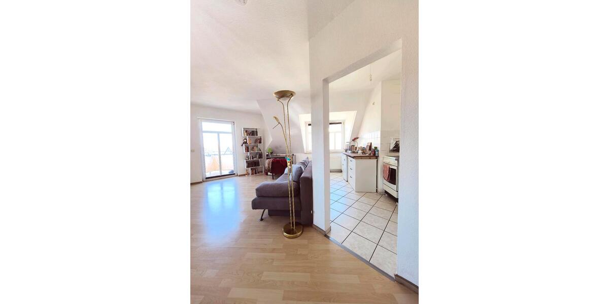 Dachgeschoßwohnung Freital - 1 Zimmer, 40 m&sup2;, 550&euro; | Angebot:26517006