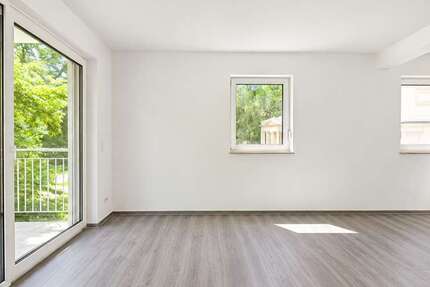 Wohnung Frankfurt (Oder) - 3 Zimmer, 100 m&sup2;, 1.200&euro; | Angebot:27273064