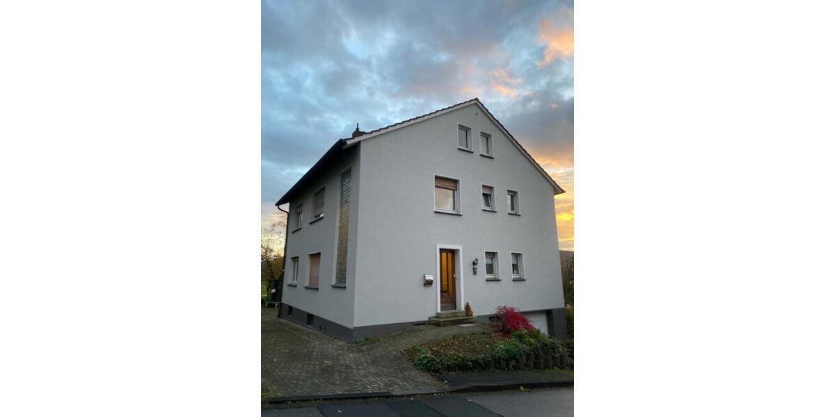 Etagenwohnung Arnsberg Oeventrop - 5 Zimmer, 130 m&sup2;, 750&euro; | Angebot:25903129