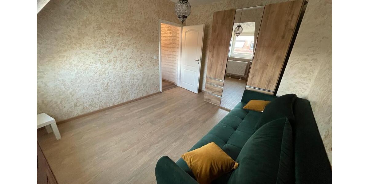 Dachgeschoßwohnung Nürnberg Gärten hinter der Veste - 3 Zimmer, 70 m&sup2;, 1.150&euro; | Angebot:26222513
