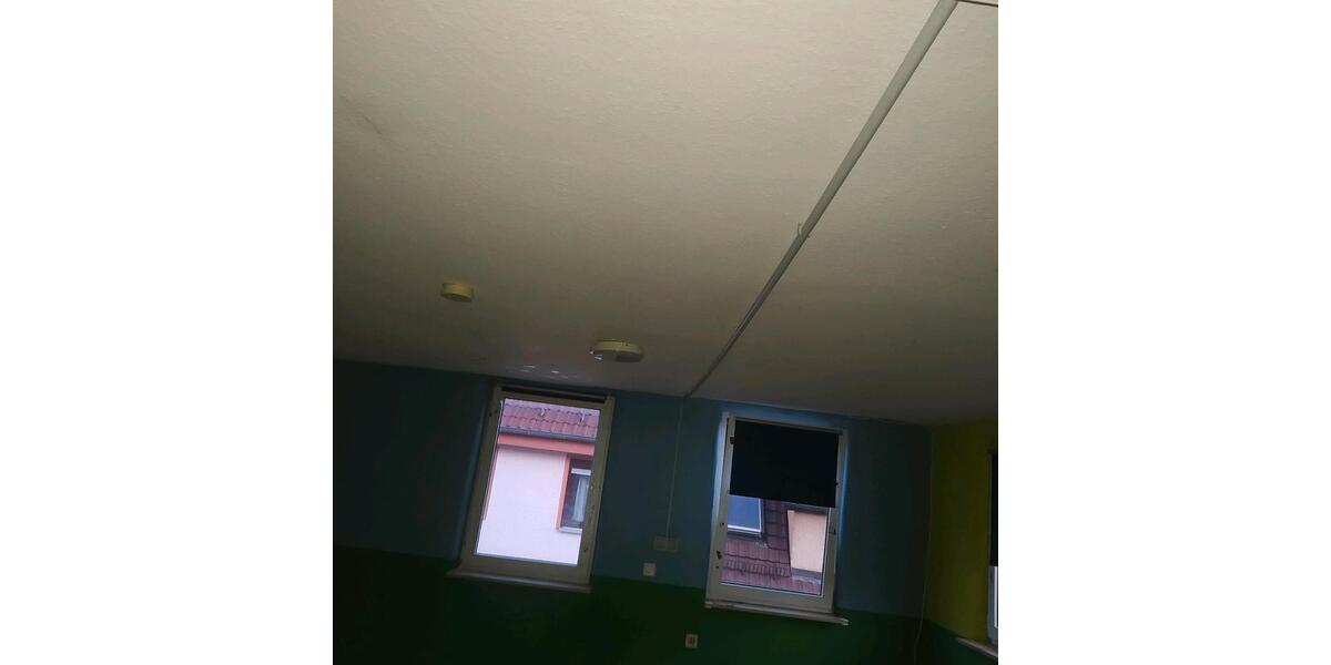 5-Zimmer Wohnung 90 qm im 2-FH in 74343 sehr ruhige Lage 5 zimmer