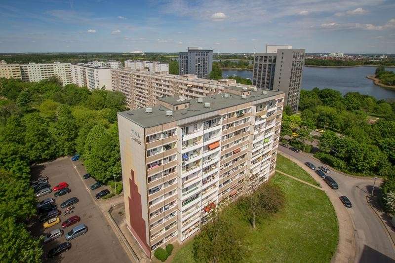 Wohnung zum Mieten in Magdeburg 330 € 50.78 m² 2 zimmer