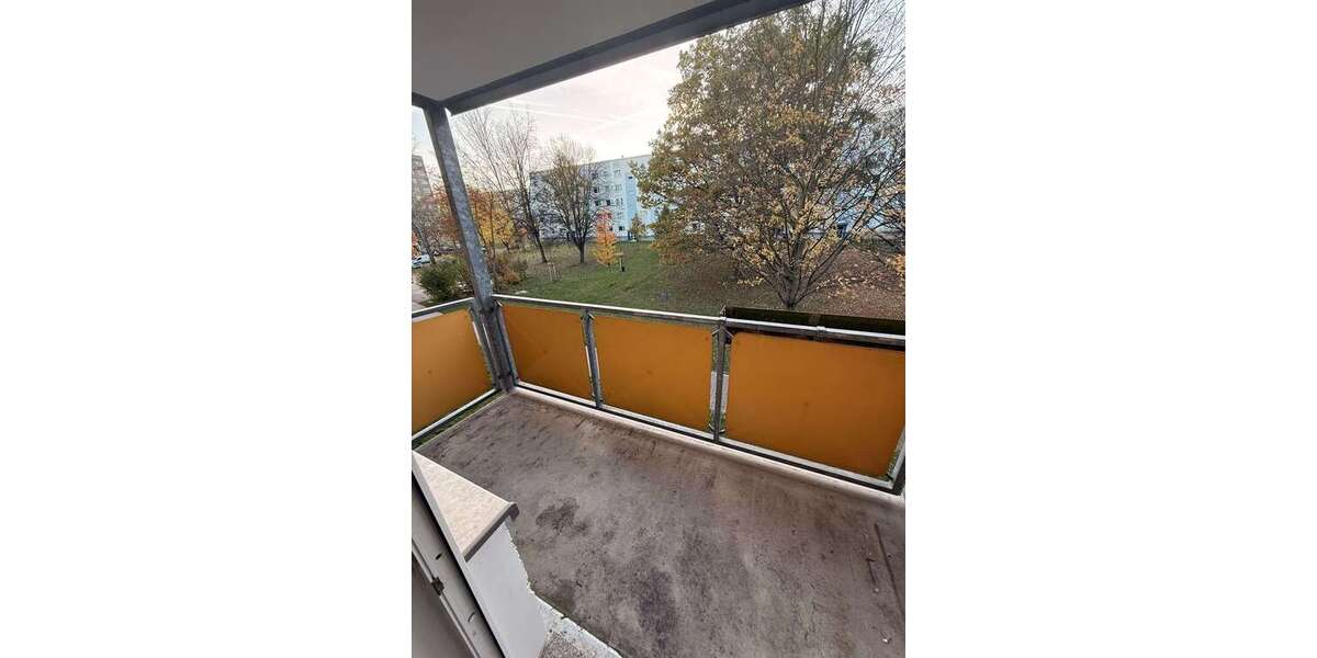 Wohnung zum Mieten in Gera 191,02 € 34.73 m² 1 zimmer