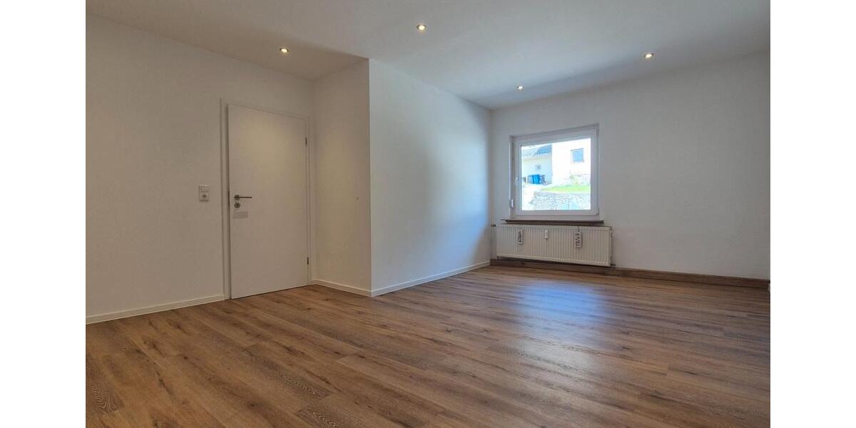 Etagenwohnung Kirchberg im Wald - 2 Zimmer, 75 m&sup2;, 600&euro; | Angebot:26367685
