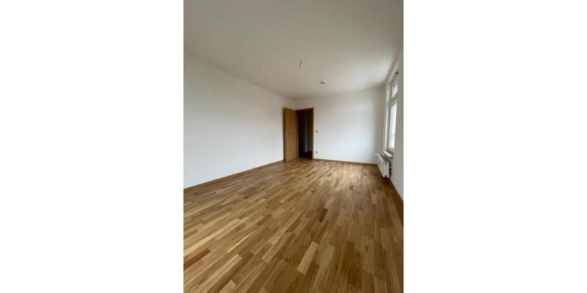 Etagenwohnung Wesenberg - 3 Zimmer, 75 m&sup2;, 450&euro; | Angebot:25723467