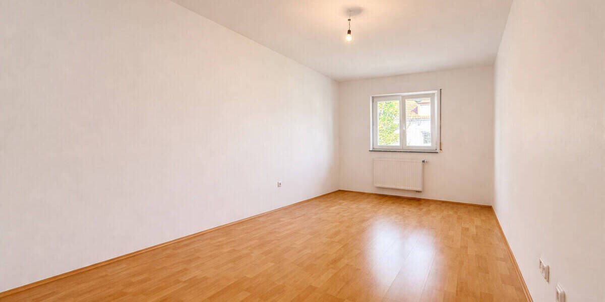 Etagenwohnung Linter Linter - 4 Zimmer, 110 m&sup2;, 1.200&euro; | Angebot:26189778