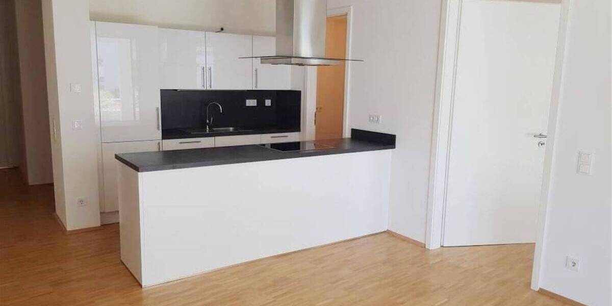 Etagenwohnung Mönchengladbach Stadtmitte - 3 Zimmer, 87 m&sup2;, 1.158&euro; | Angebot:26585753
